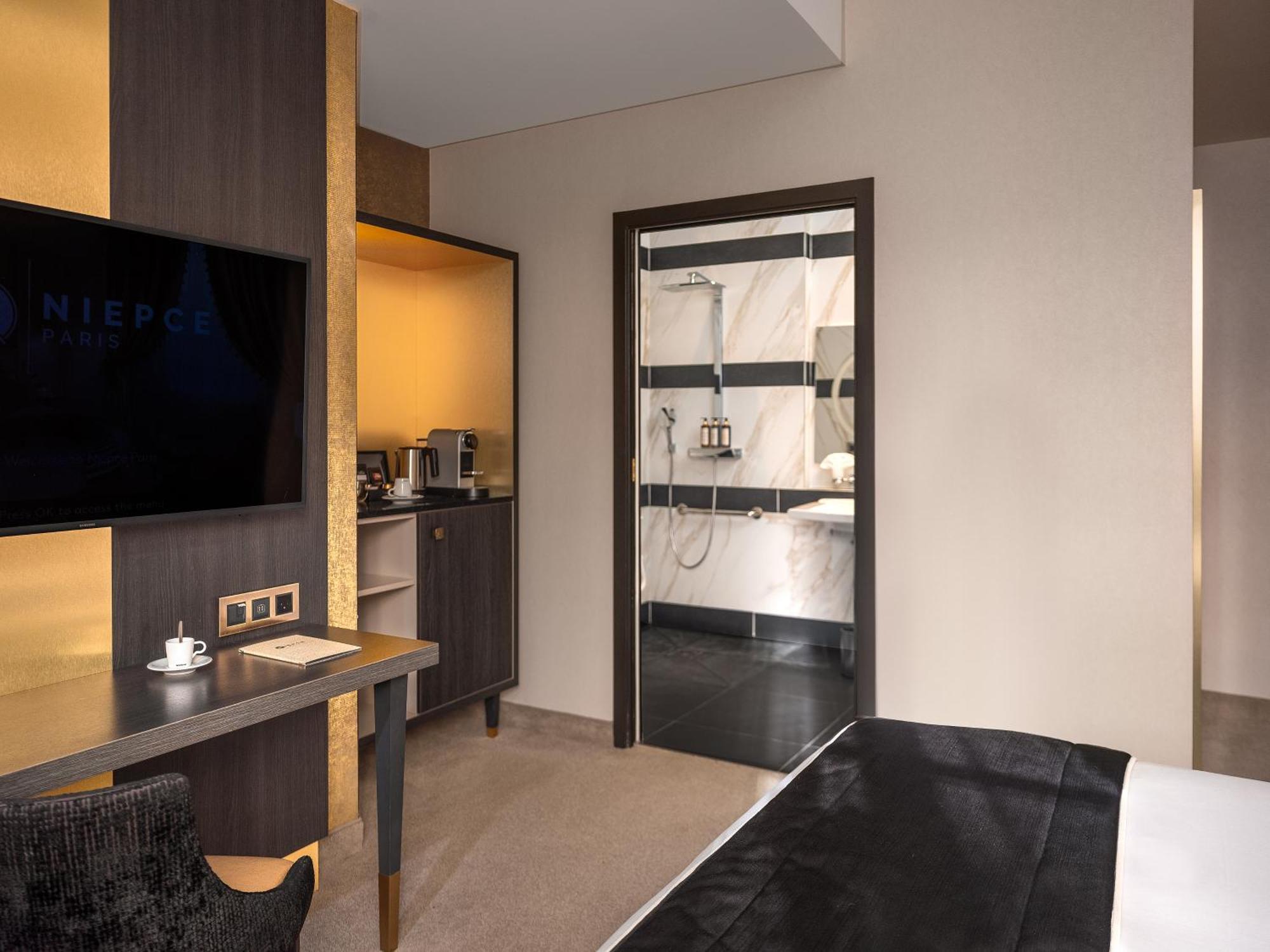 Niepce Paris, Curio Collection By Hilton Exterior foto