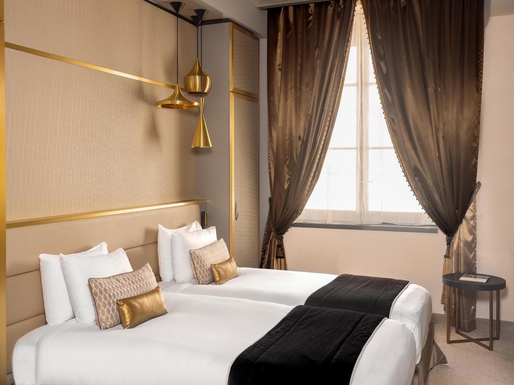 Niepce Paris, Curio Collection By Hilton Exterior foto