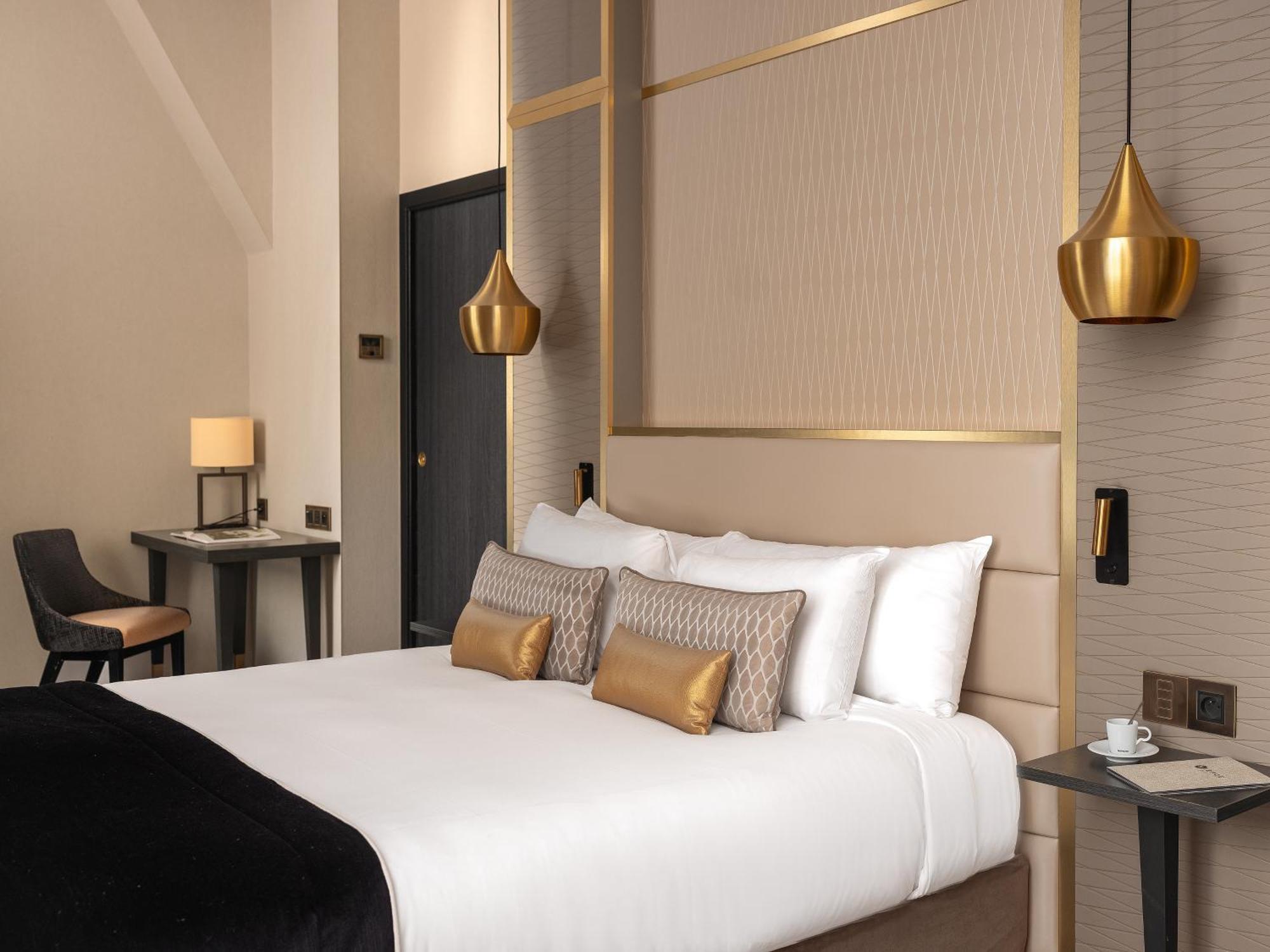 Niepce Paris, Curio Collection By Hilton Exterior foto