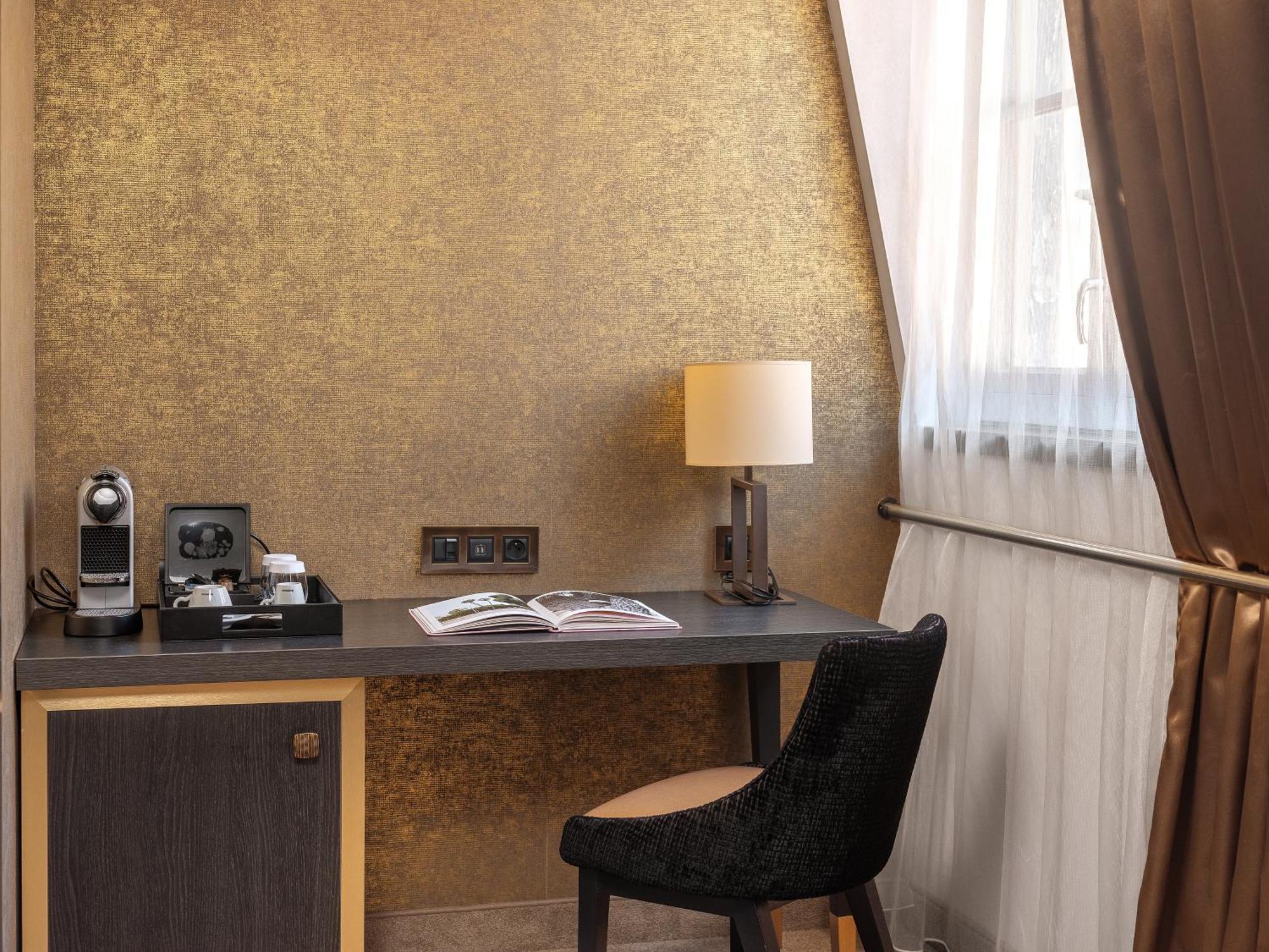 Niepce Paris, Curio Collection By Hilton Exterior foto