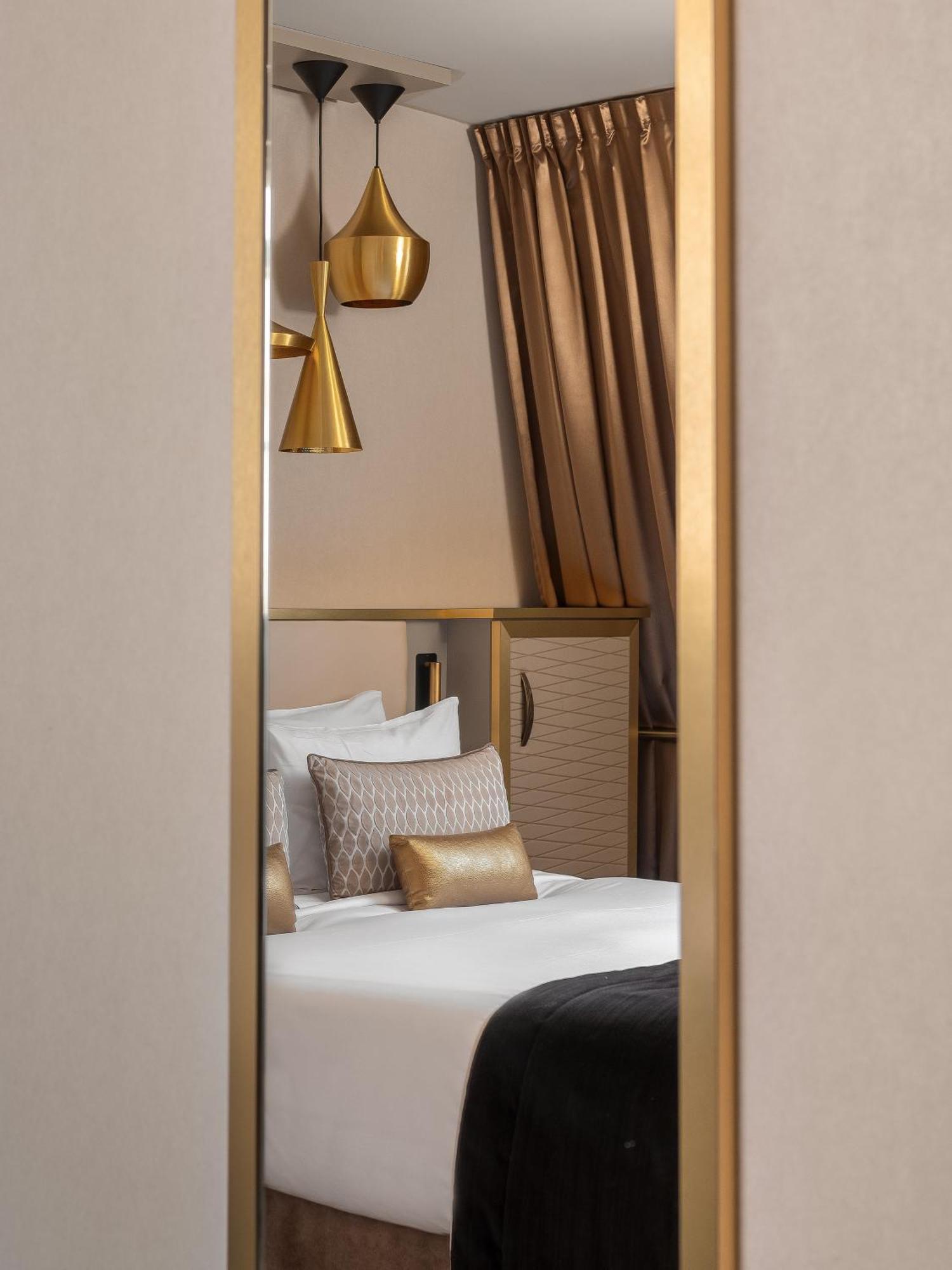 Niepce Paris, Curio Collection By Hilton Exterior foto